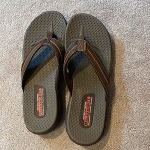 Men’s Skechers Flip flops